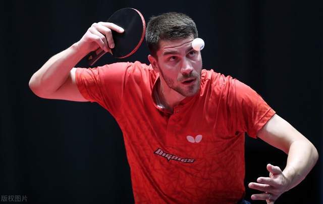 球队表现出 球队表现出