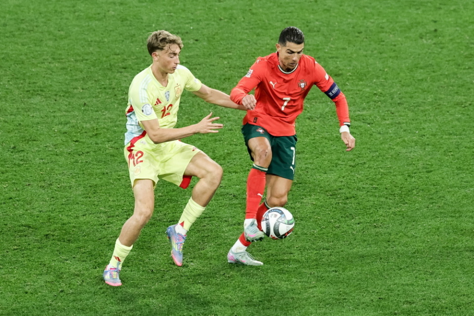 差距激励着 差距激励着