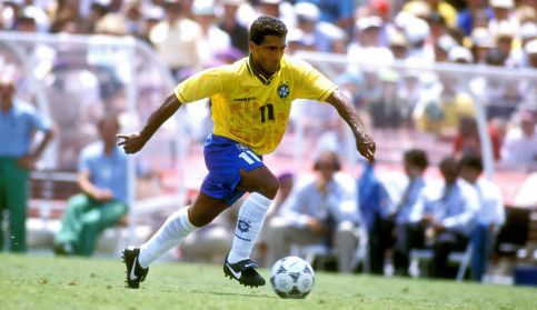 展现出他强 展现出他强