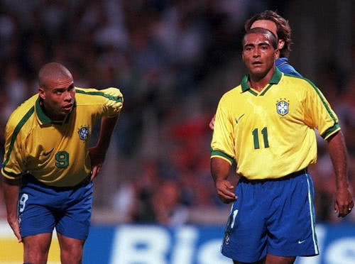 奉献更多精 奉献更多精