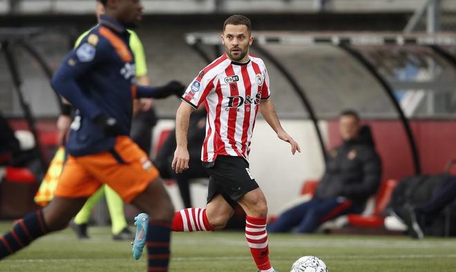 还展示出极 还展示出极