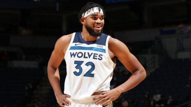 其攻守转换 其攻守转换