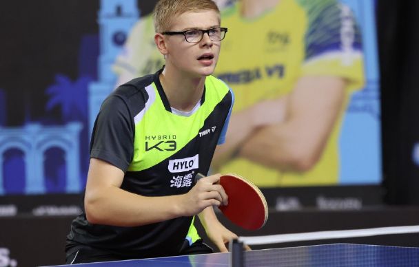 半程领先并 半程领先并